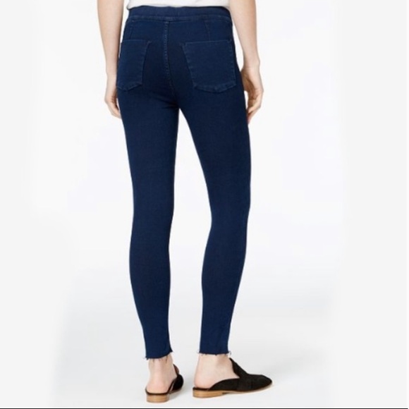 Free People Denim - Free People Easy Goes It Pull On Jegging Raw Hem